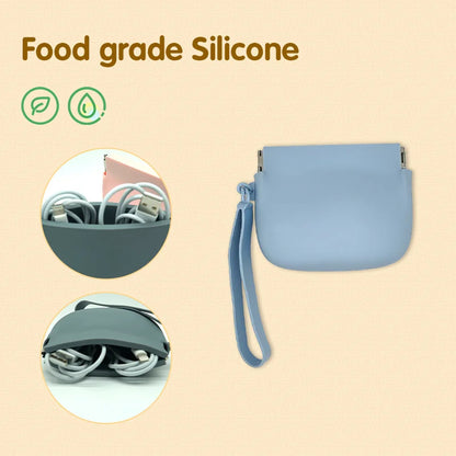 2026 New Silicone Dog Treat Bag with Hinge Portable Easy-Open Snack Pouch For Pet Training and Walking